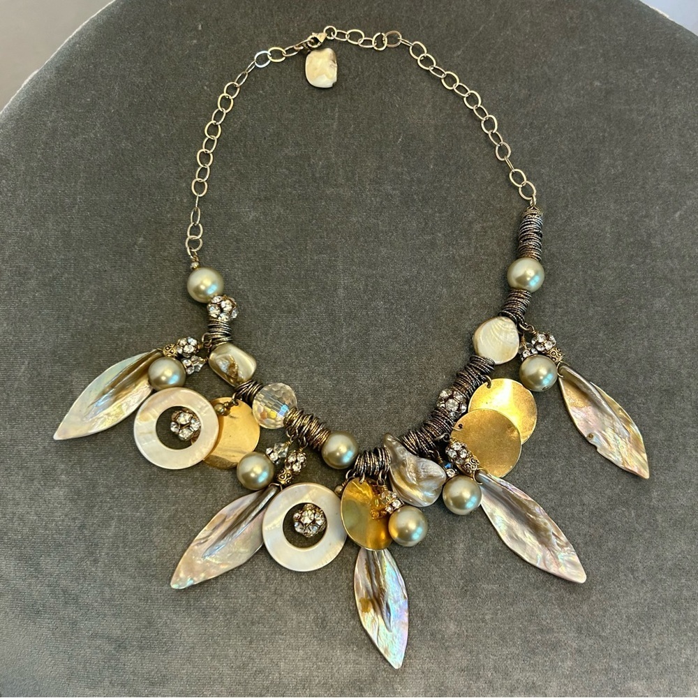 Silver/gold tone mother of pearl abalone shell chunky dangling necklace